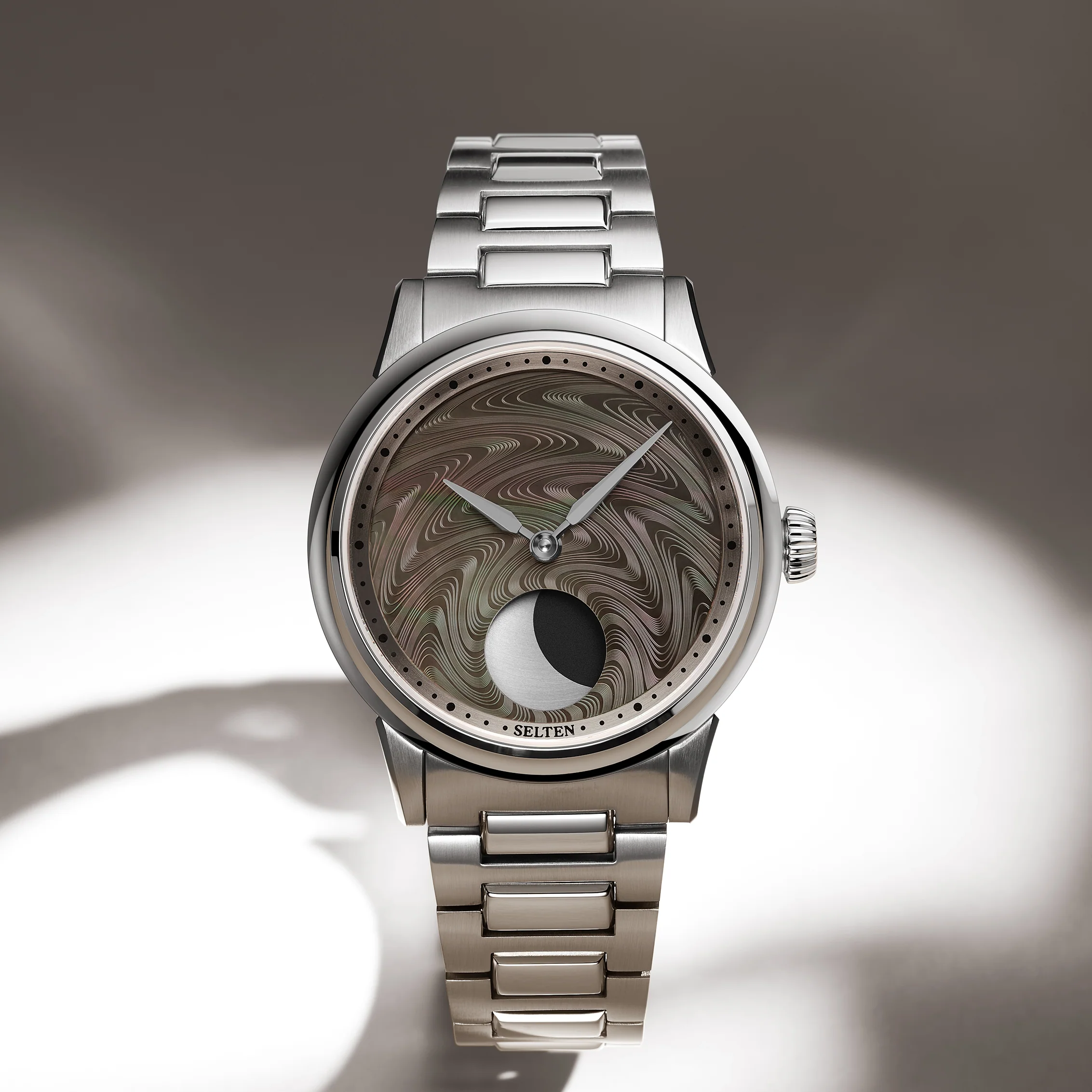 Selten M1 Moonphase - CNC Guilloche (Tahitian Black MoP)