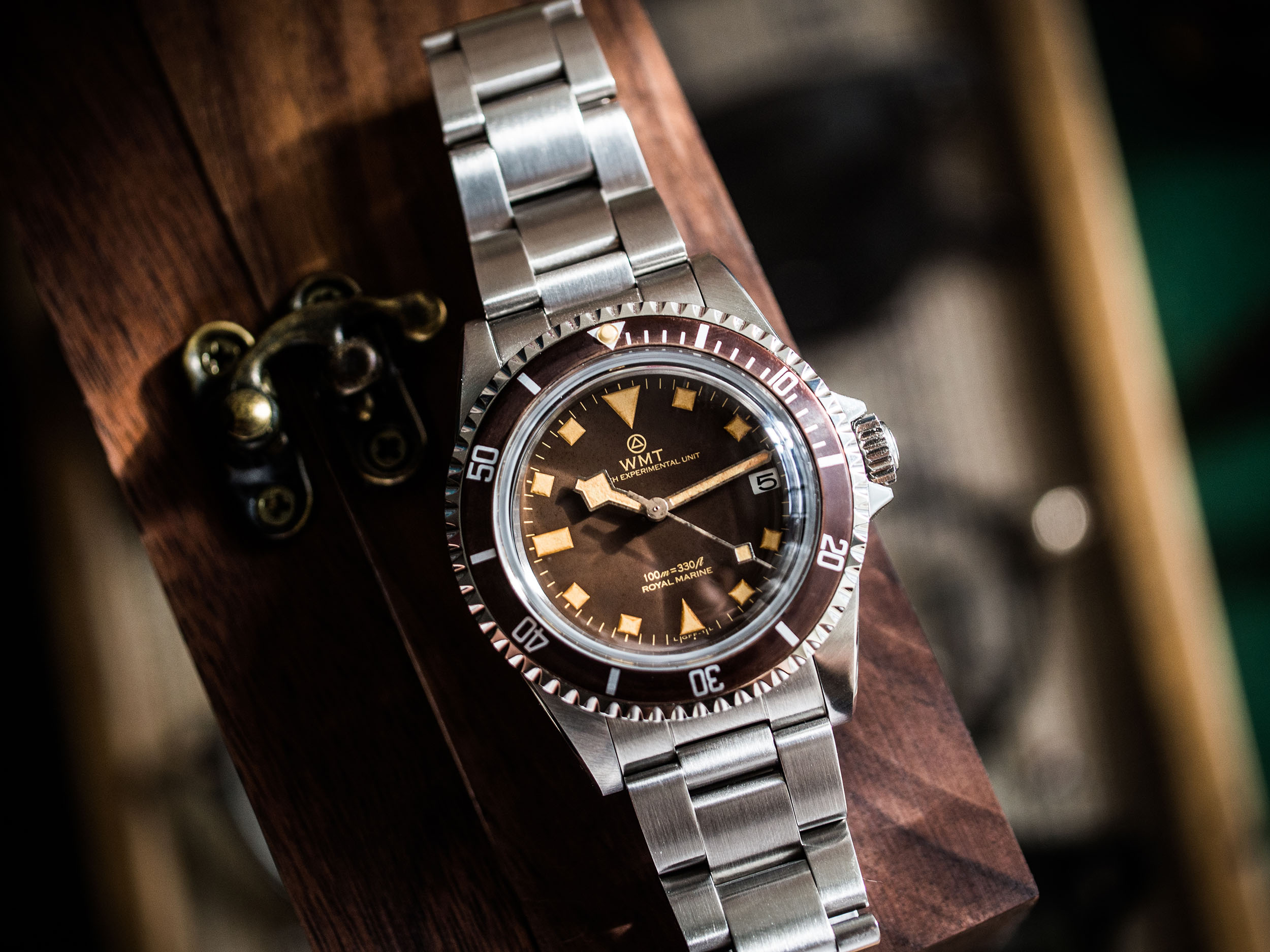 WMT Watches Royal Marine – Tropical Brown Edition / Metal Bracelet + Italian Leather Strap Set / Aged