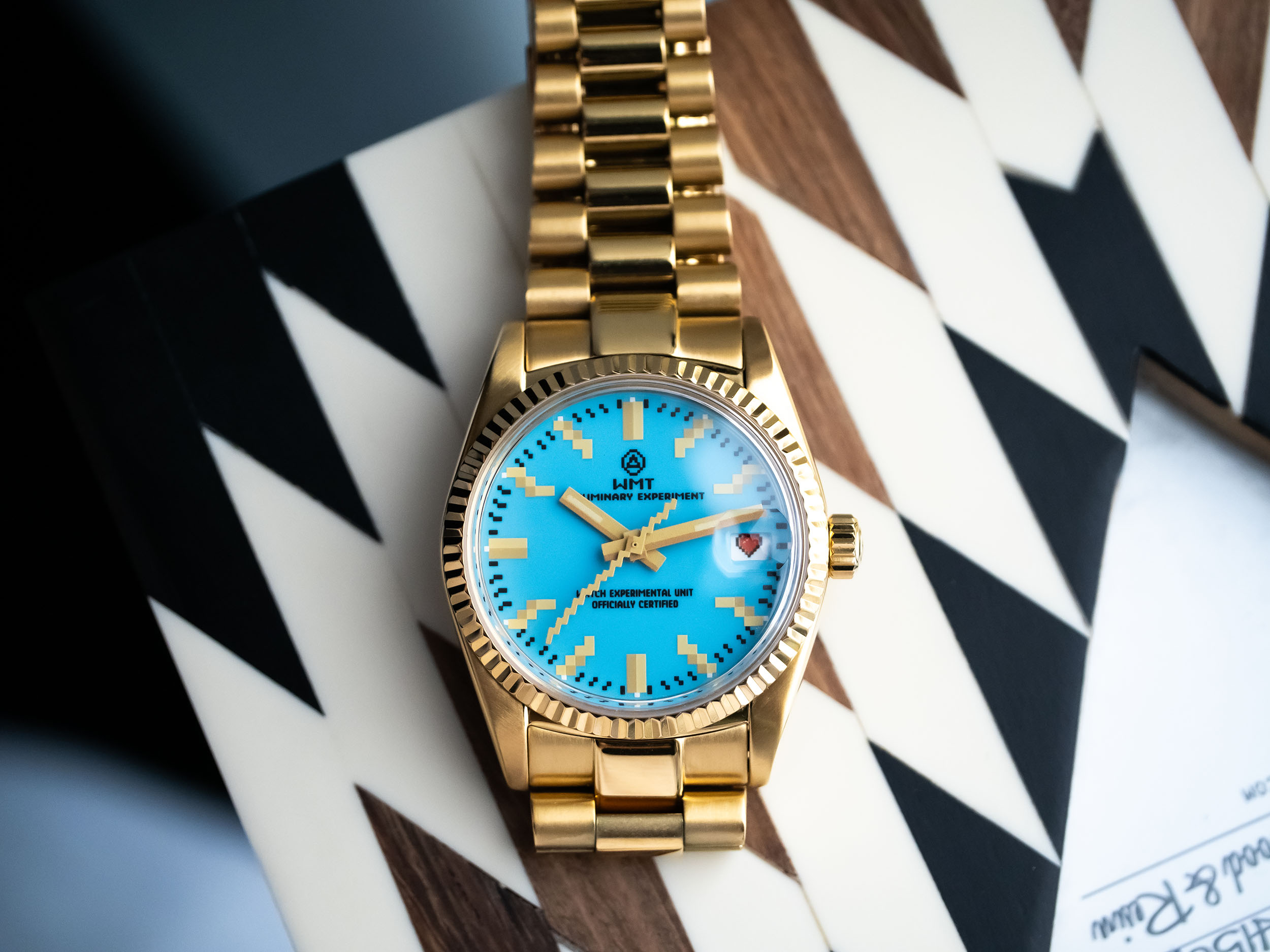 WMT Watches CB0060P / Playful date