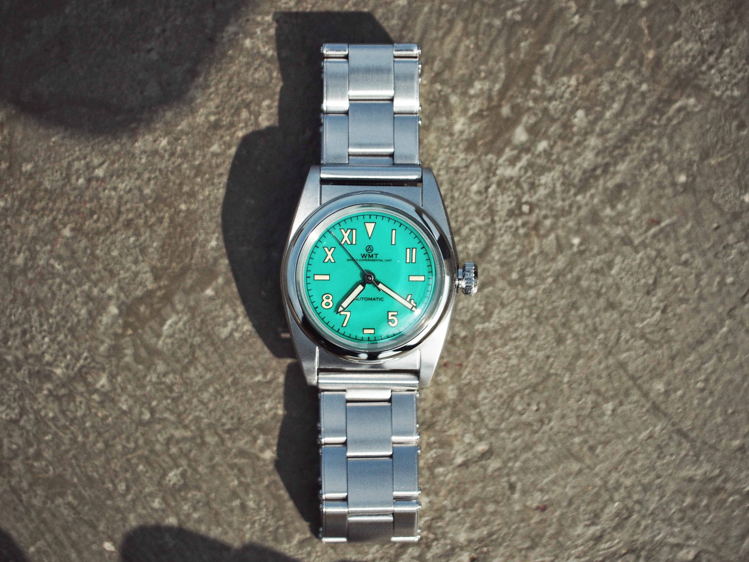 WMT Watches W15 – 9912 / Ocean Green Dial / Metal Bracelet