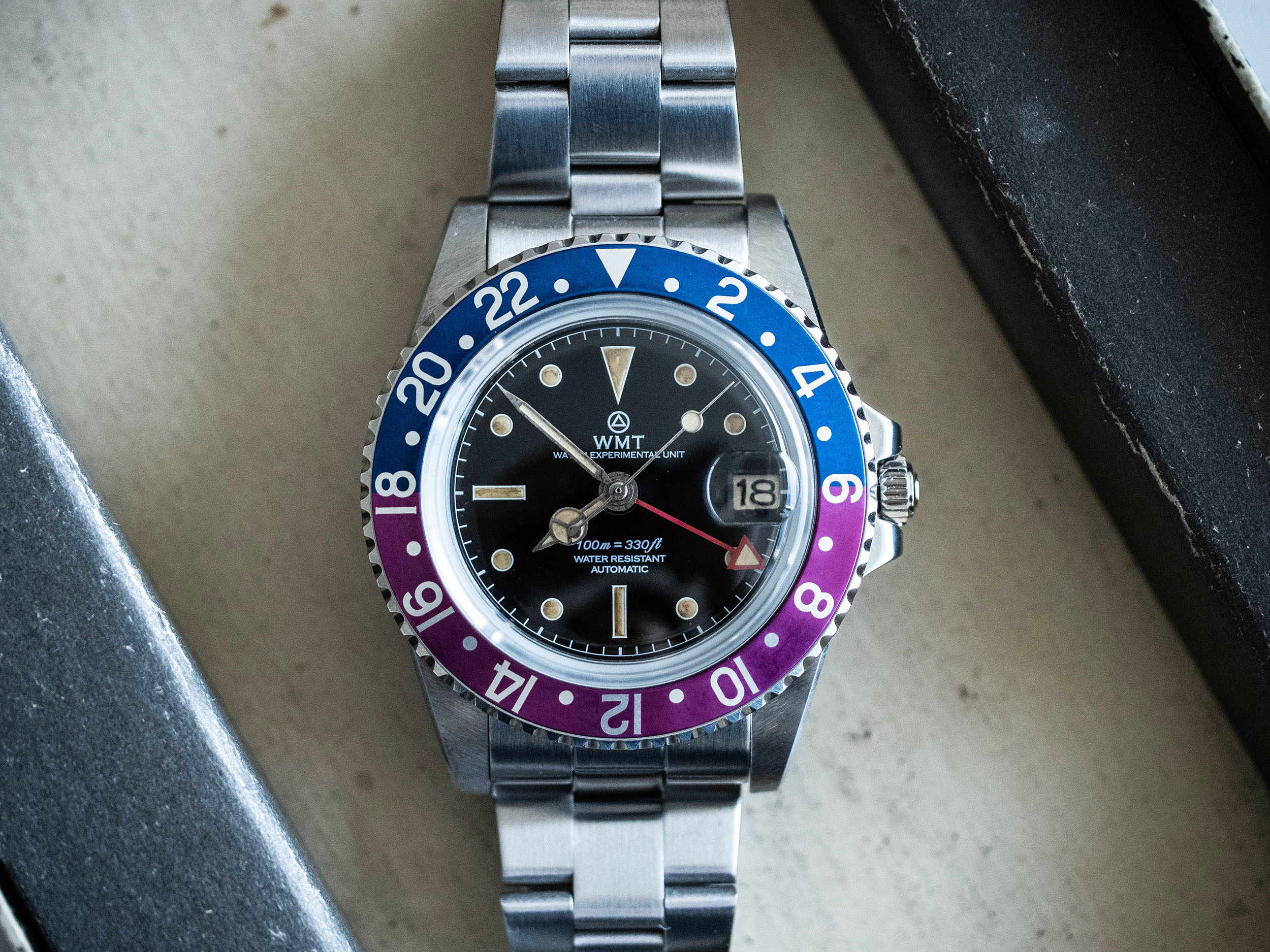 WMT Watches Sanford MKII – Interchangeable Bezel / Fuchsia & Blueberry Bezel / Limited Edition 50pc