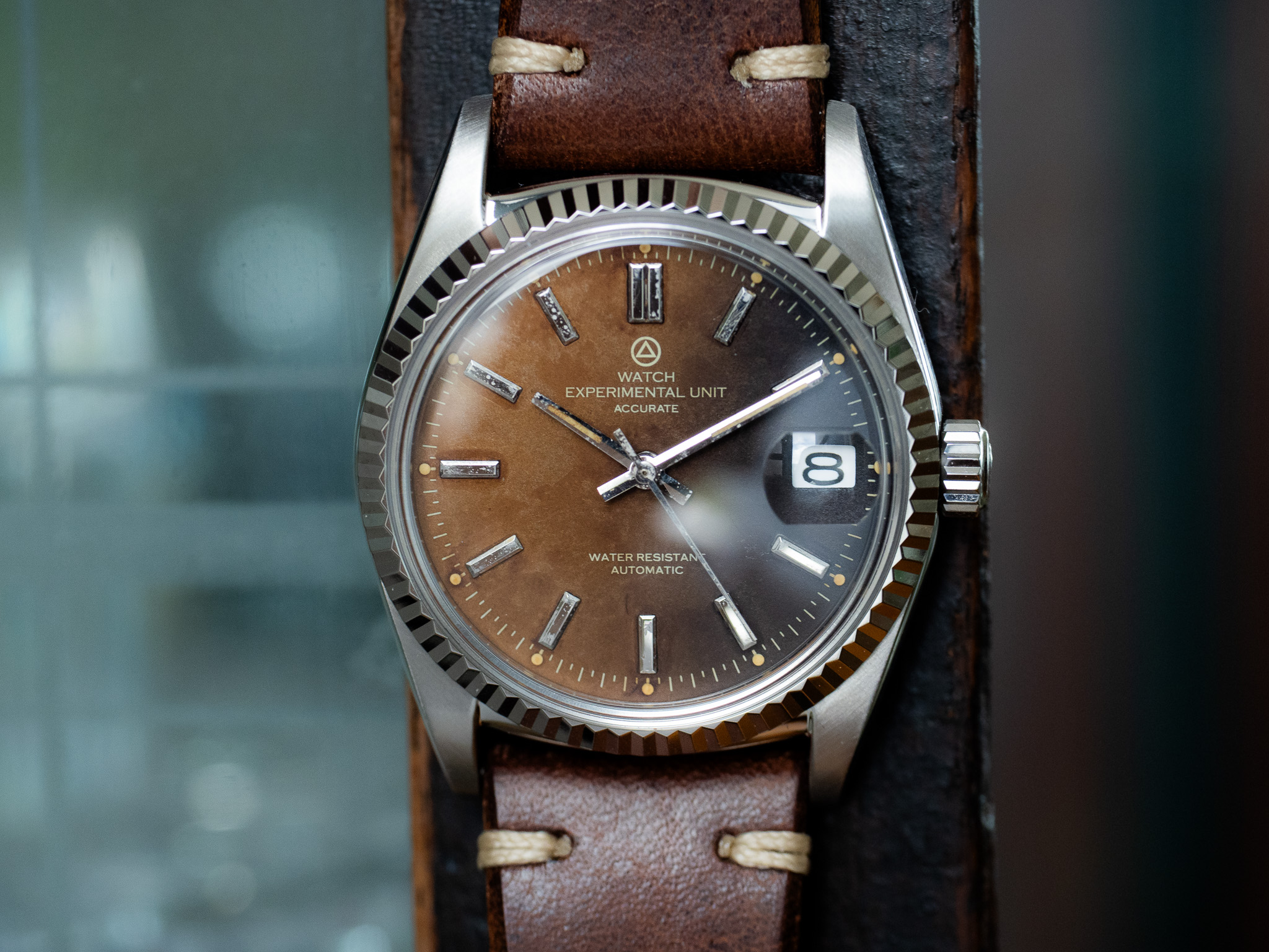 WMT Watches Cabochon – Tropical / Leather Strap Version