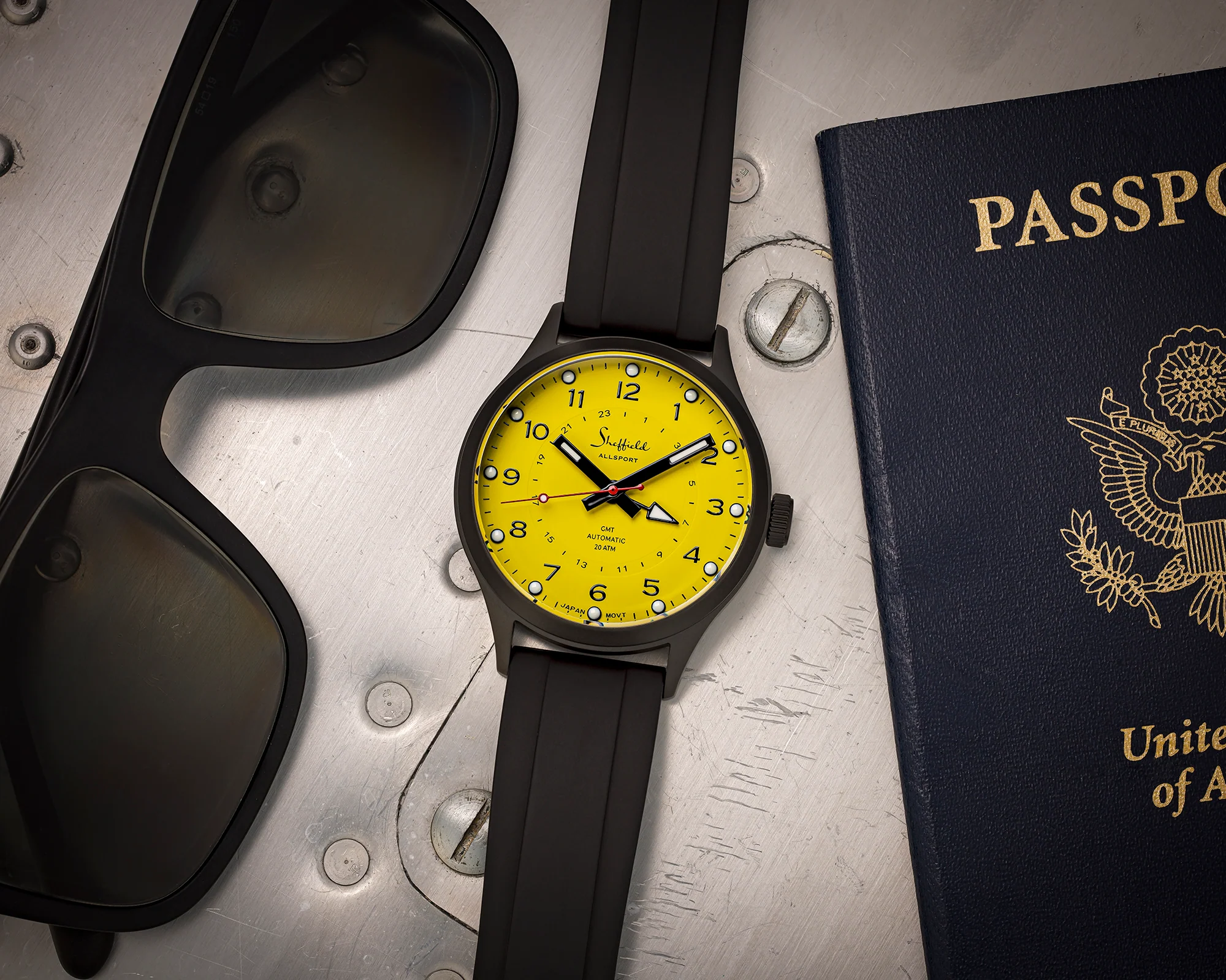 Sheffield VisiLume GMT - Yellow