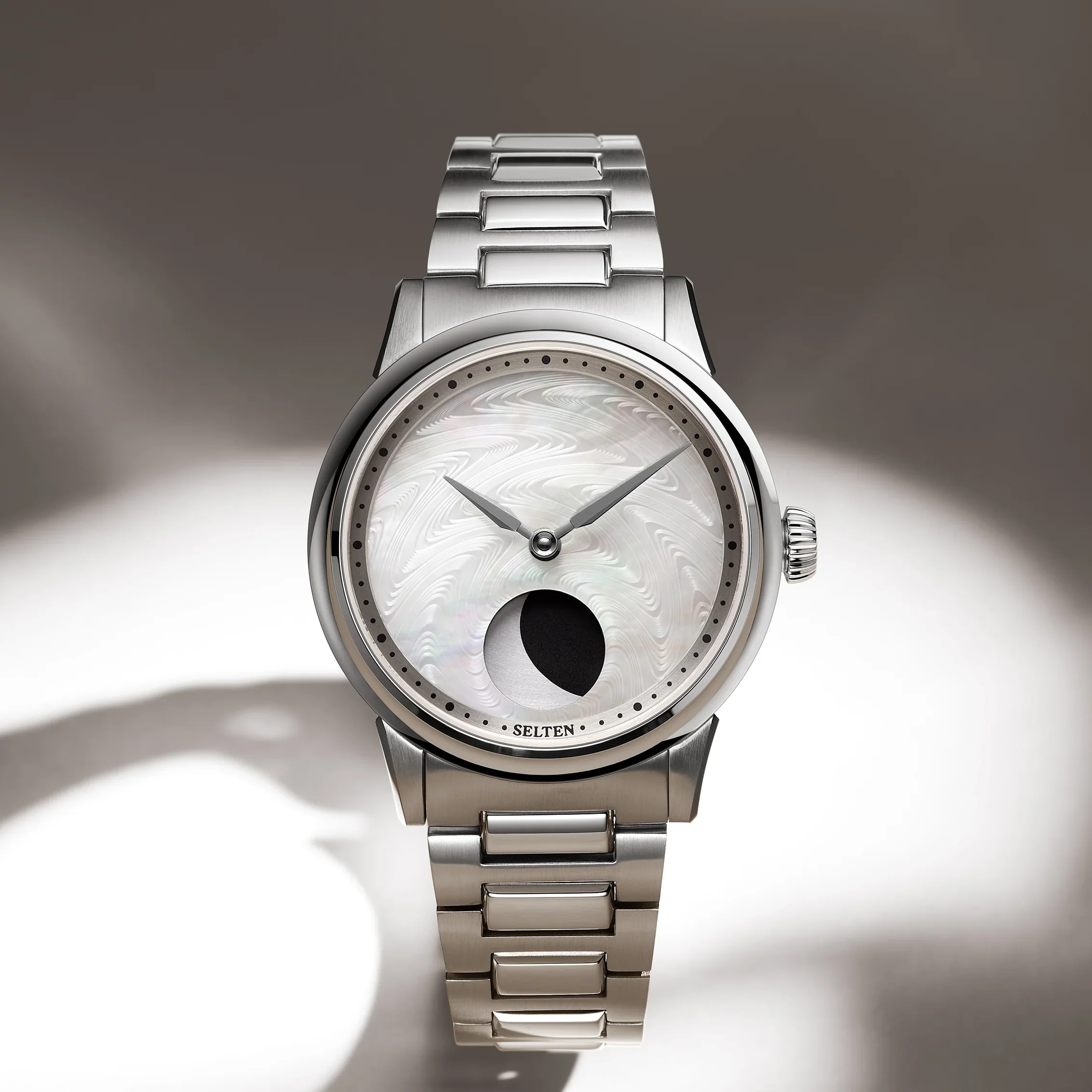 Selten M1 Moonphase - CNC Guilloche (White MoP)