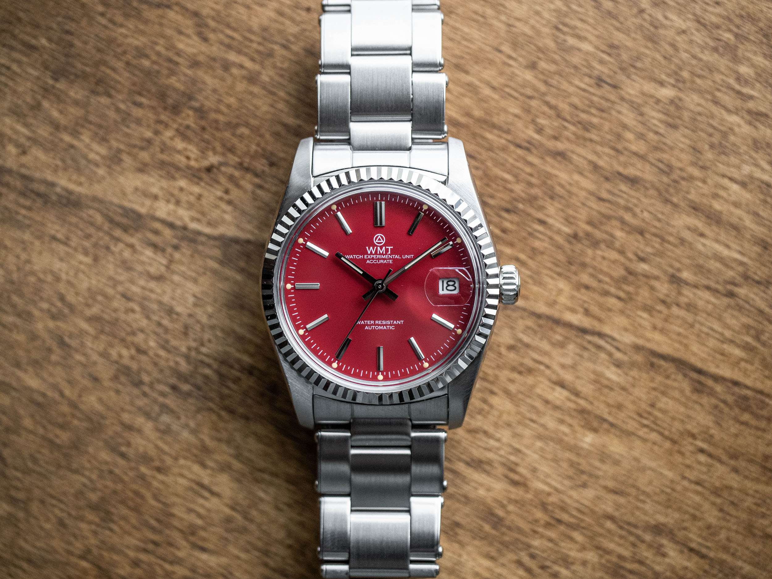WMT Watches Cabochon – Glossy Red Dial