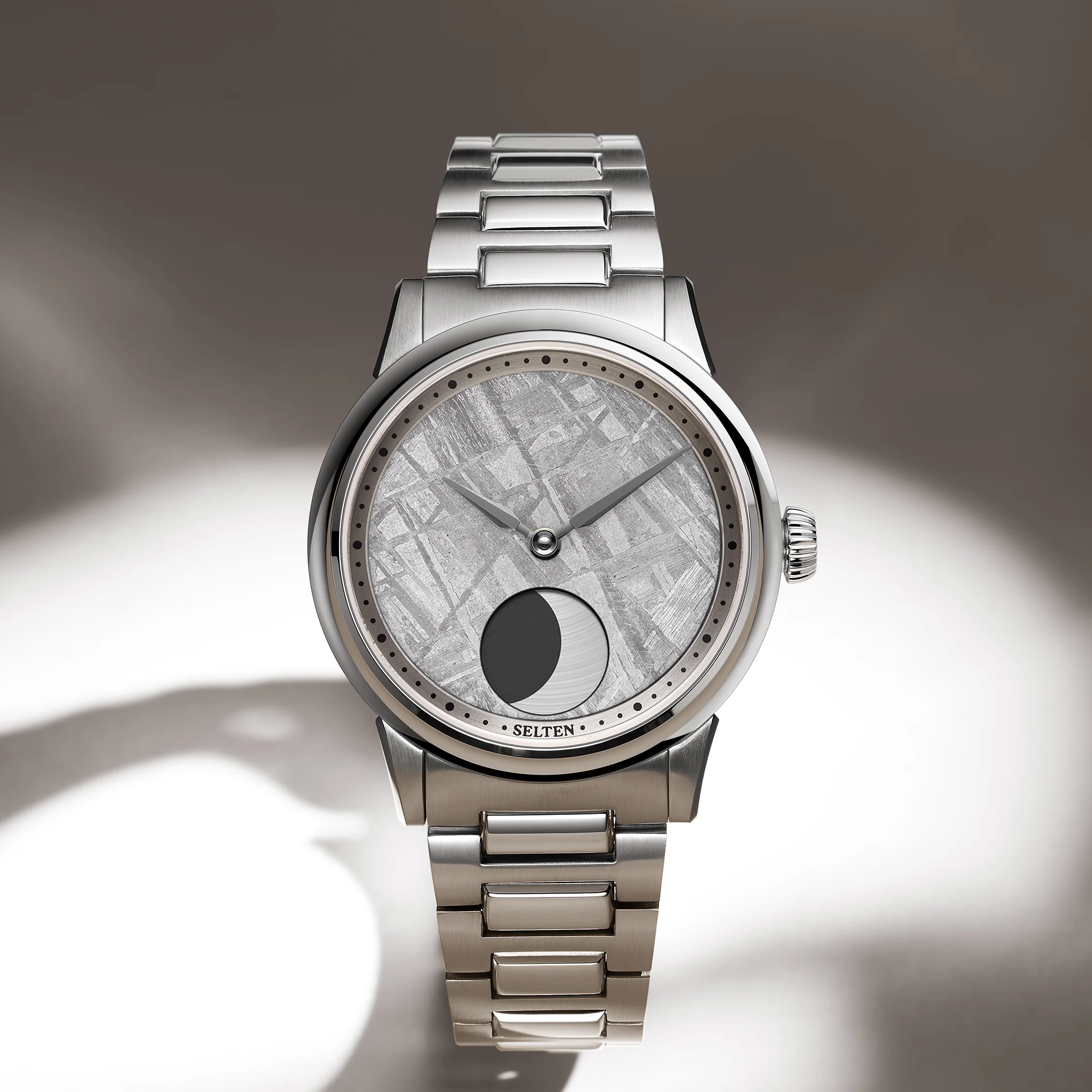 Selten M1 Moonphase - Meteorite